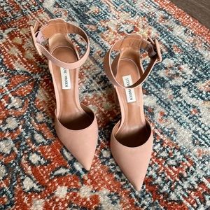Steve Madden Ankle Strap Heels; Size 7.5